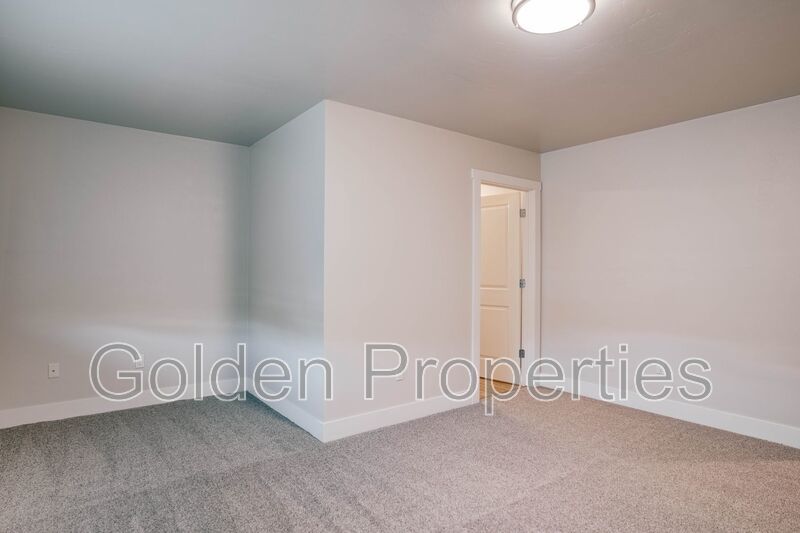 3 Bed, 3 Bath Home in Riverstone – Available Mid-October! property image