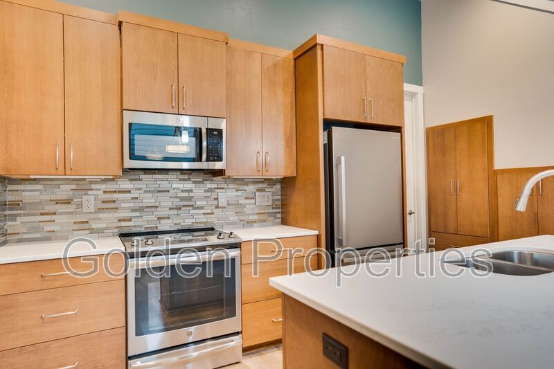 3 Bed, 3 Bath Home in Riverstone – Available Mid-October! property image