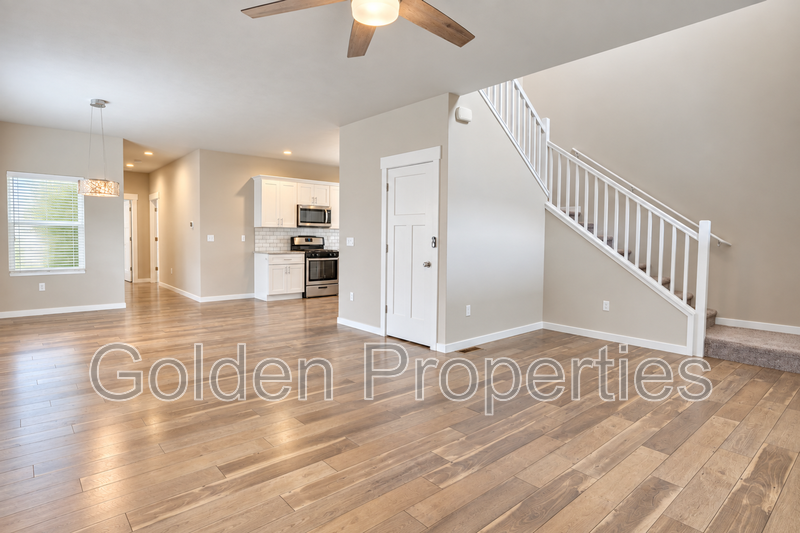 4 Bed, 2.5 Bath Home in Post Falls – Available NOW! property image