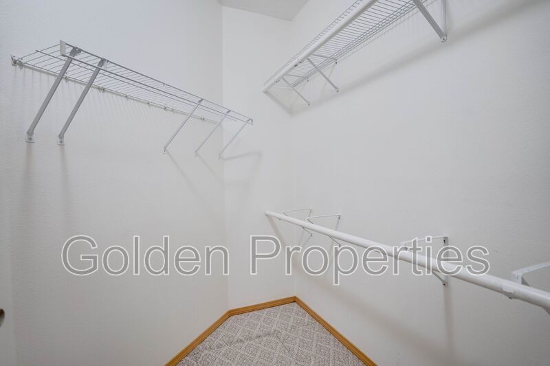 503 E Whitewater Ln property image