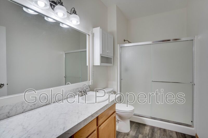 503 E Whitewater Ln property image