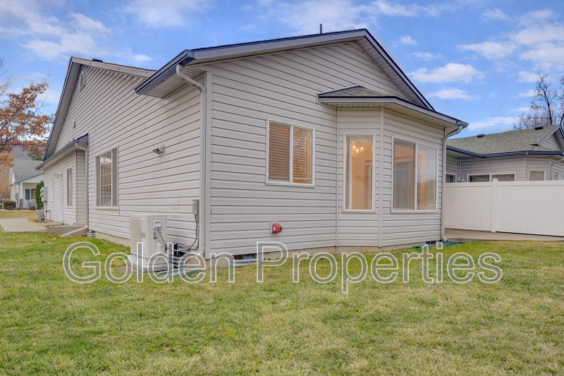 503 E Whitewater Ln property image